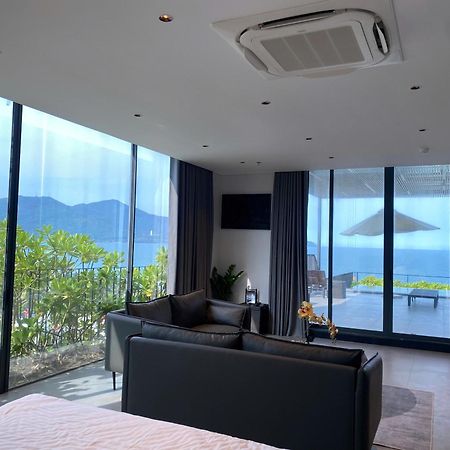 Jbay Beachfront Boutique Hotel Da Nang Exterior photo